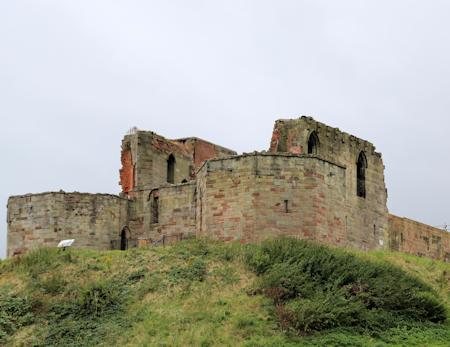 Looking up the ridge to Stafford Castle